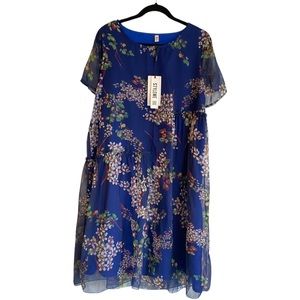 Blue floral, loose dress, white flowers, extra-large, short sleeve billowy